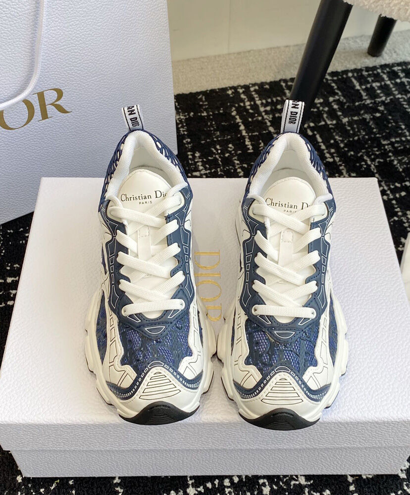 Dior Vibe Sneaker