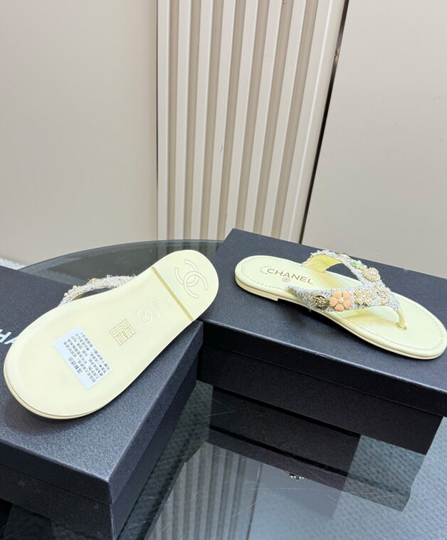 Thongs