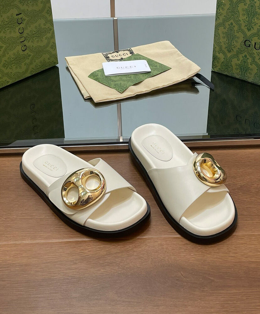 Women's Gucci Marina Chain Slide Sandal