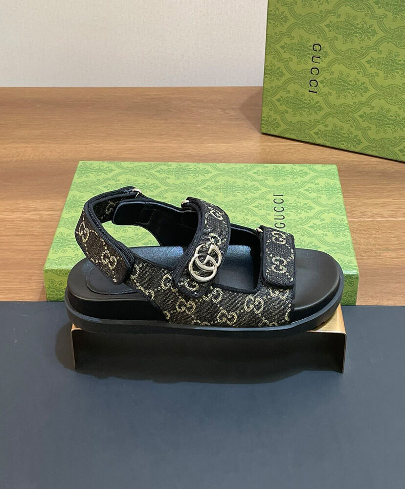 Women's Sandal With Double G