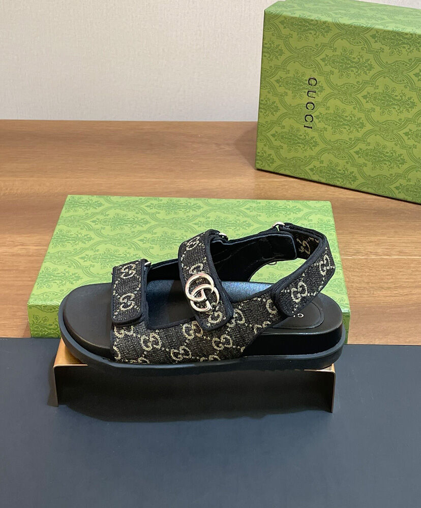 Women's Sandal With Double G