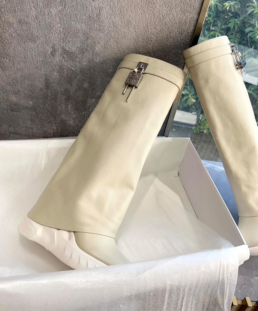 Shark Lock Leather Knee-high Boots