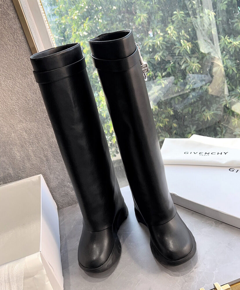 Shark Lock Leather Knee-high Boots