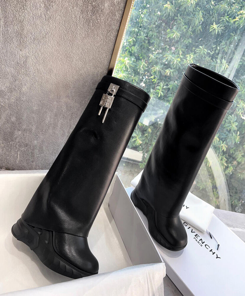 Shark Lock Leather Knee-high Boots