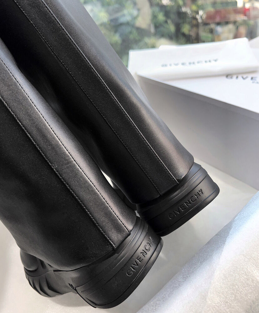 Shark Lock Leather Knee-high Boots