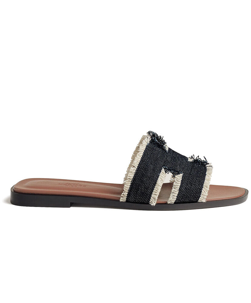 Oran Sandal