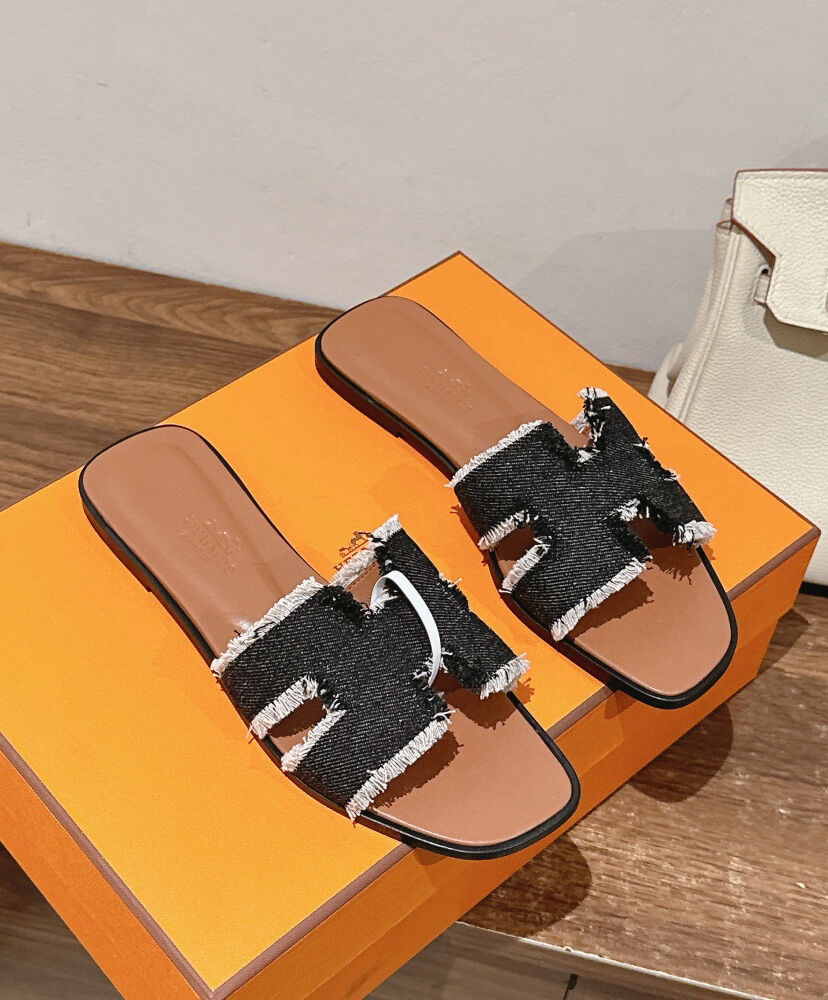 Oran Sandal