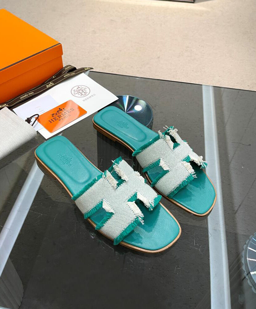 Oran Sandal