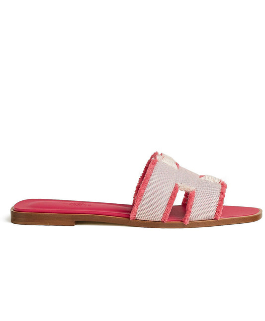 Oran Sandal