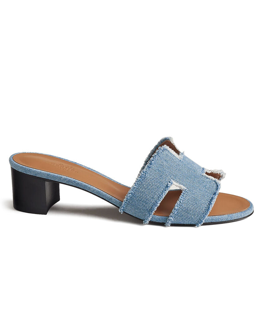 Oasis Sandal