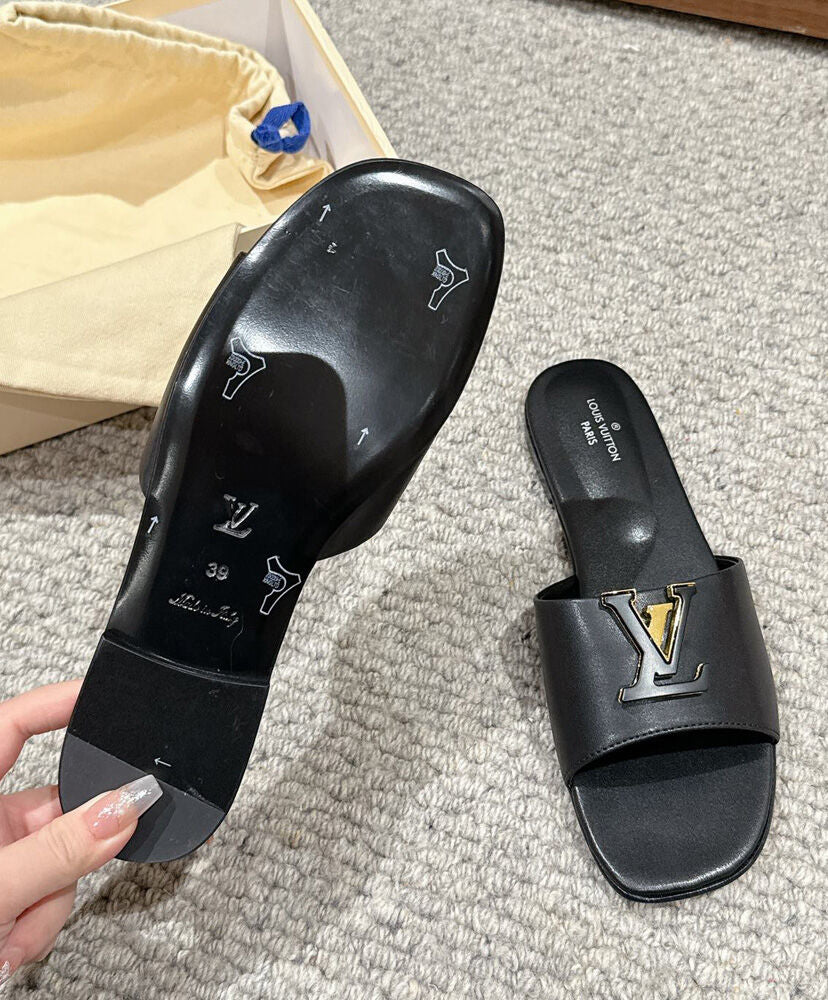 LV Capri Flat Mule