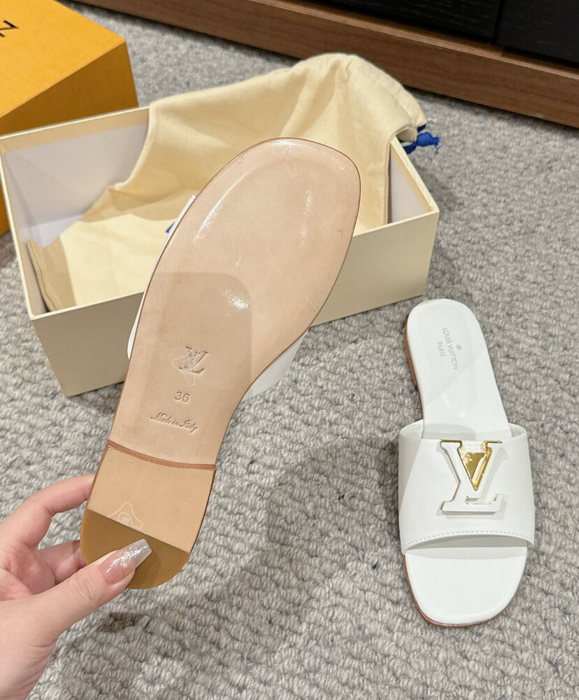 LV Capri Flat Mule