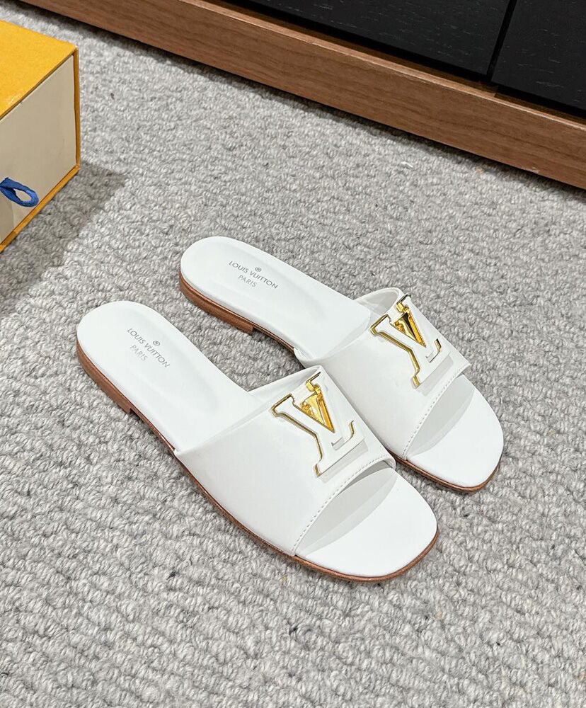 LV Capri Flat Mule