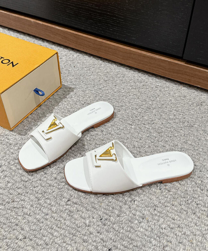 LV Capri Flat Mule