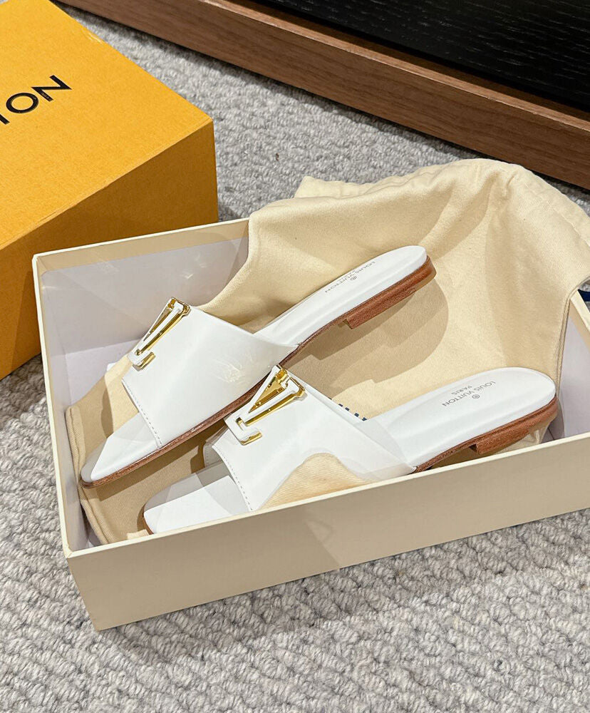 LV Capri Flat Mule