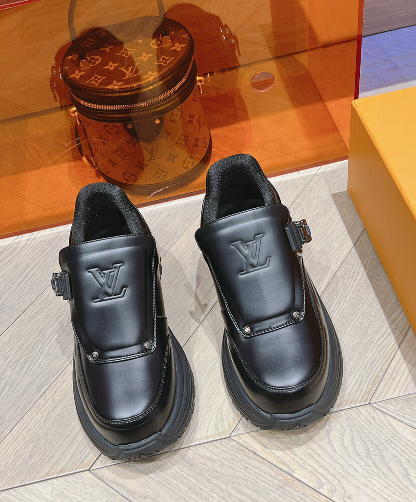 LV Discovery Monk Strap