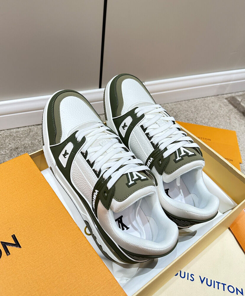 LV Trainer Sneaker