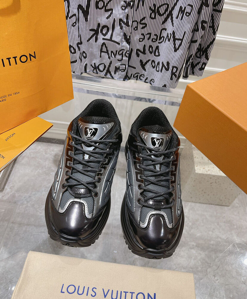 LV Discovery Lace Up