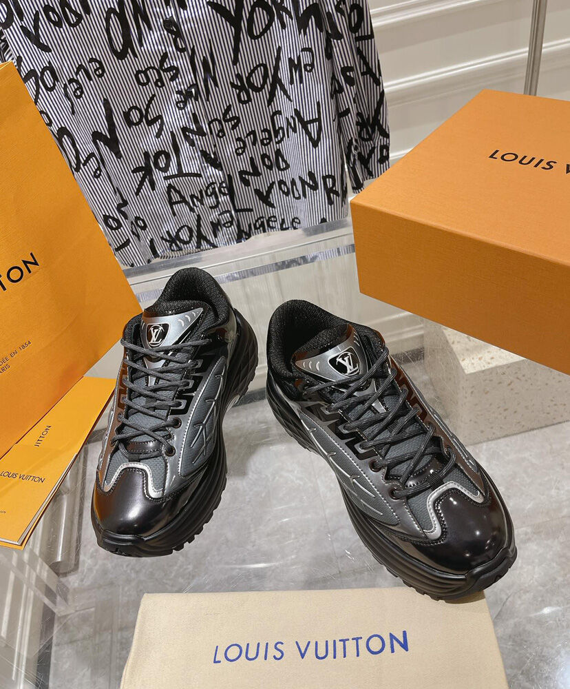 LV Discovery Lace Up