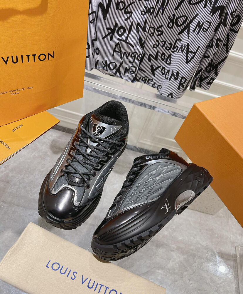 LV Discovery Lace Up