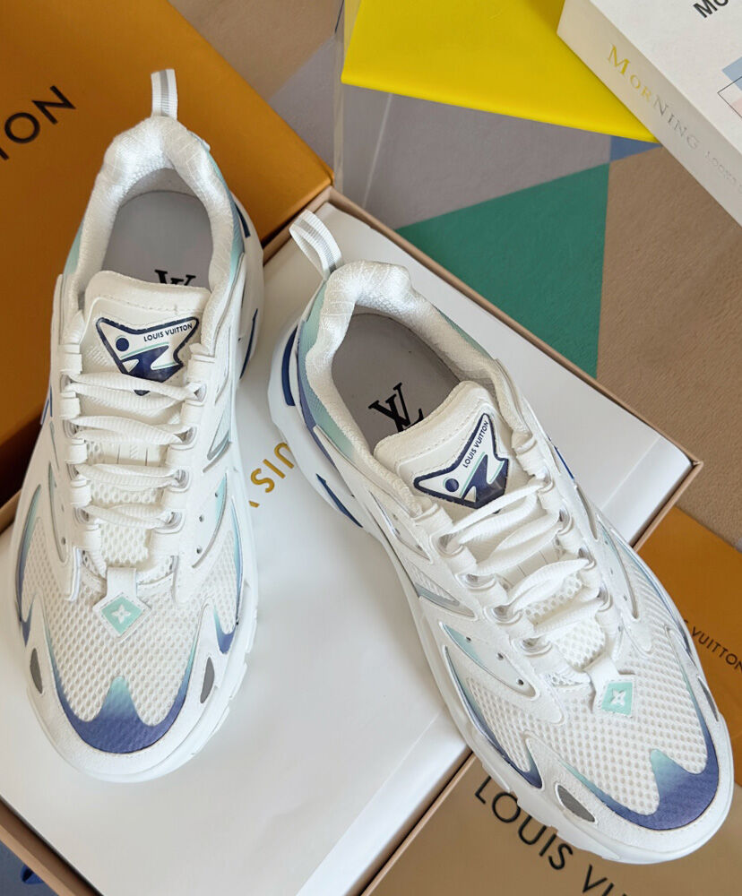 LV Runner Tatic Sneaker