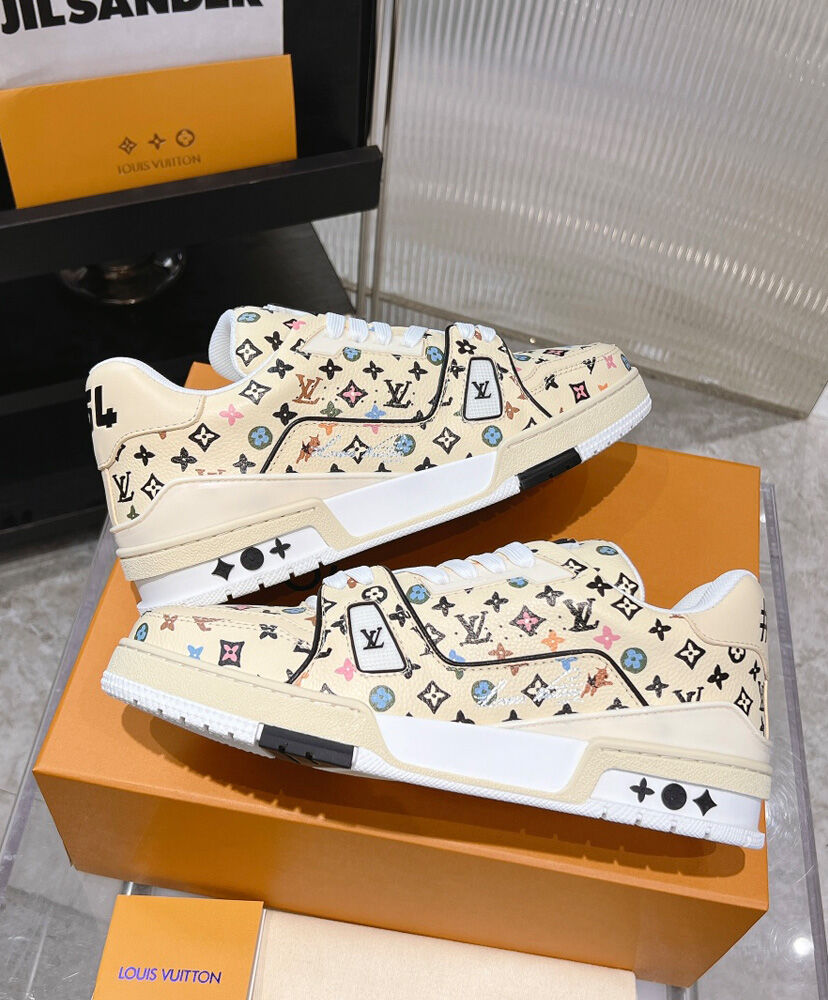 LV Trainer Sneaker