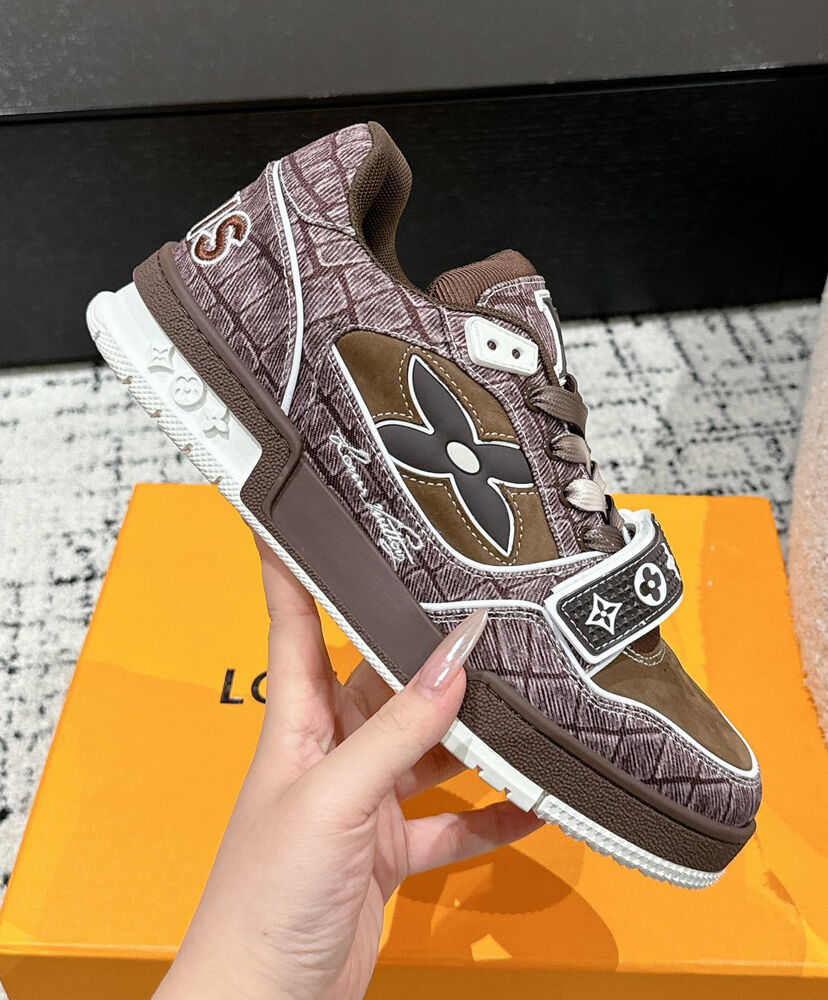 LV Trainer Sneaker