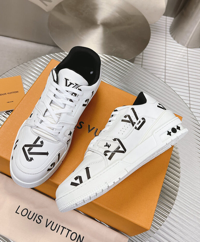 LV Trainer Sneaker