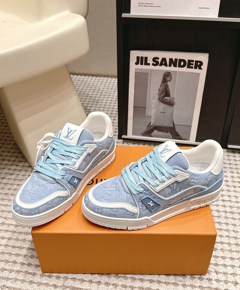 LV Trainer Sneaker