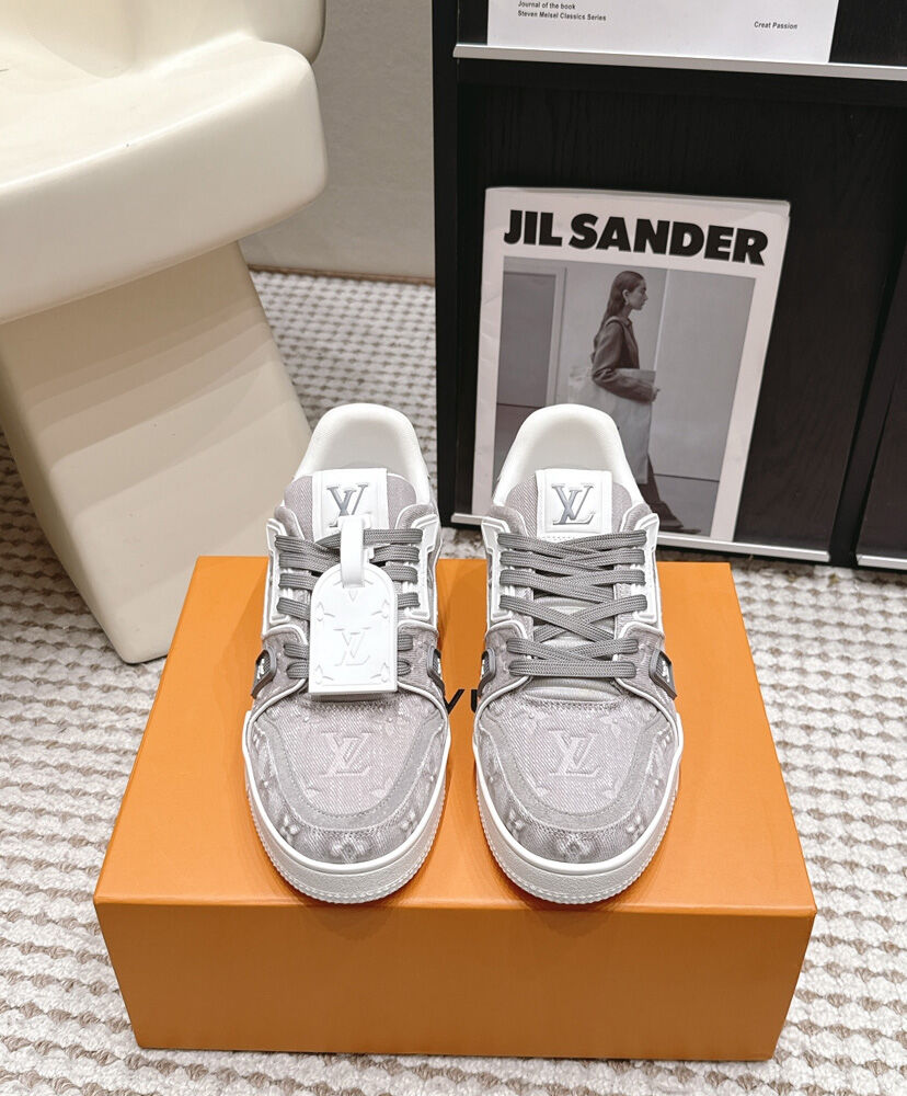 LV Trainer Sneaker