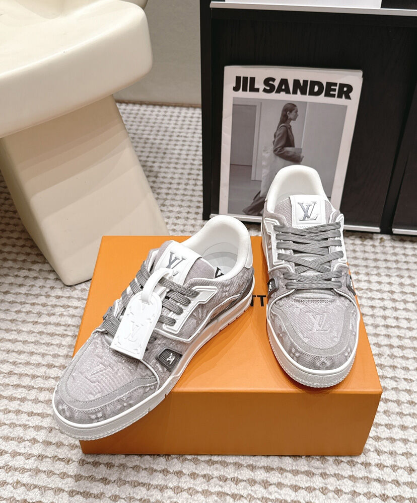 LV Trainer Sneaker
