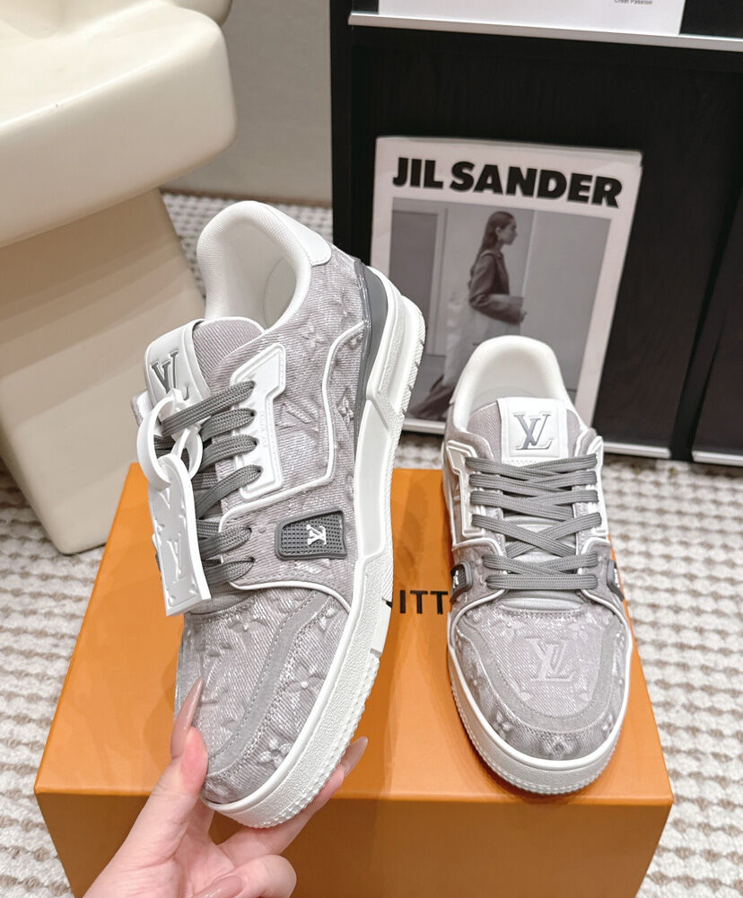 LV Trainer Sneaker