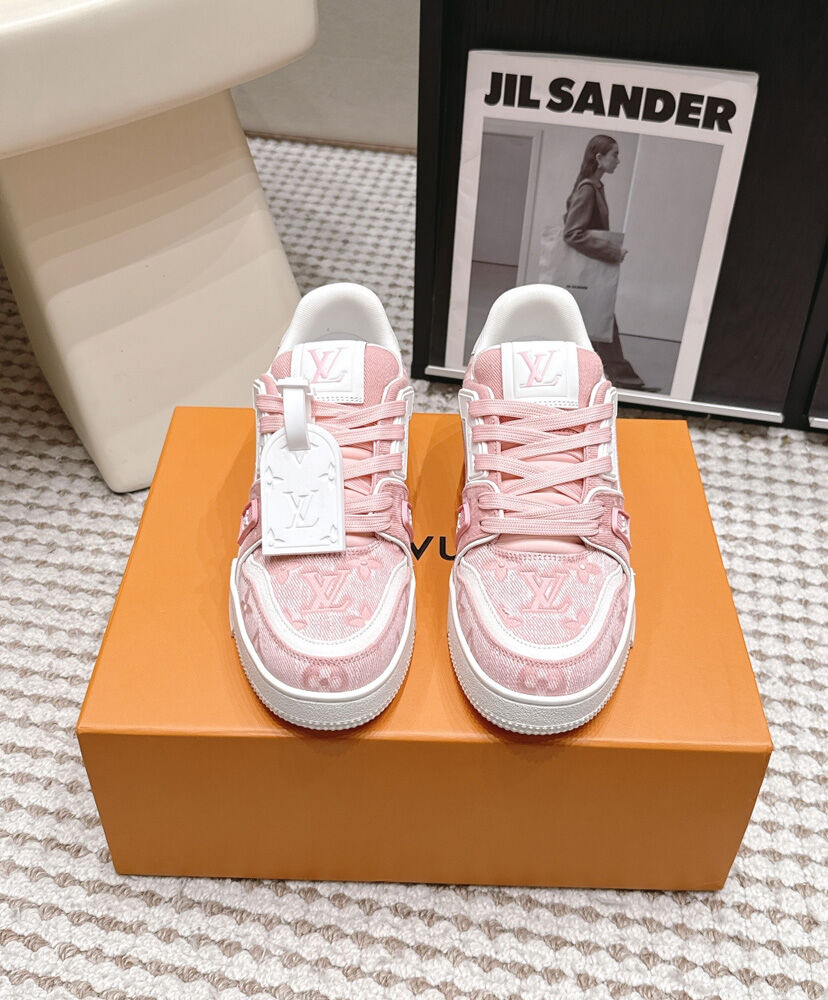 LV Trainer Sneaker