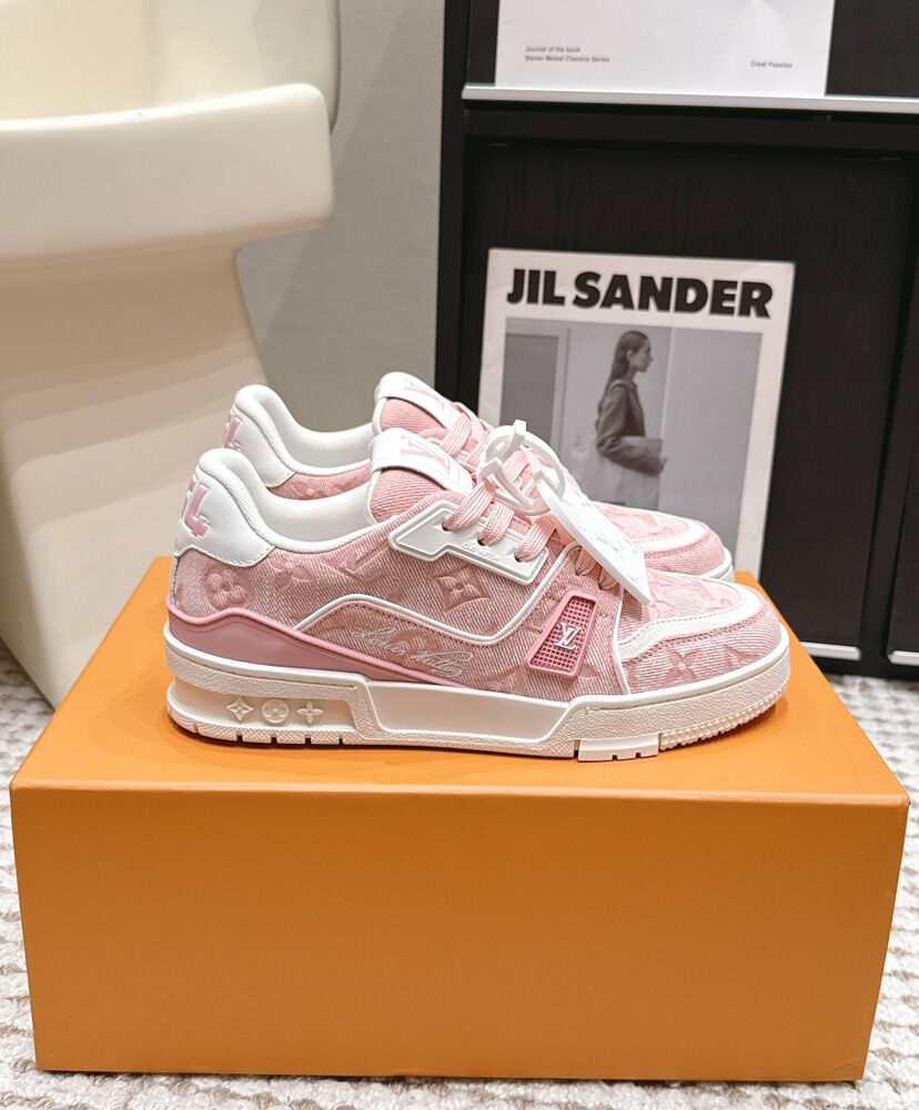 LV Trainer Sneaker