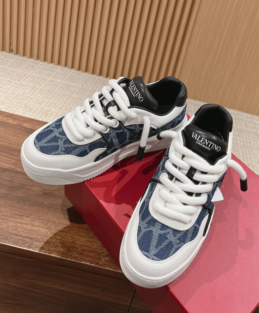 One Stud XL Low-Top Sneakers