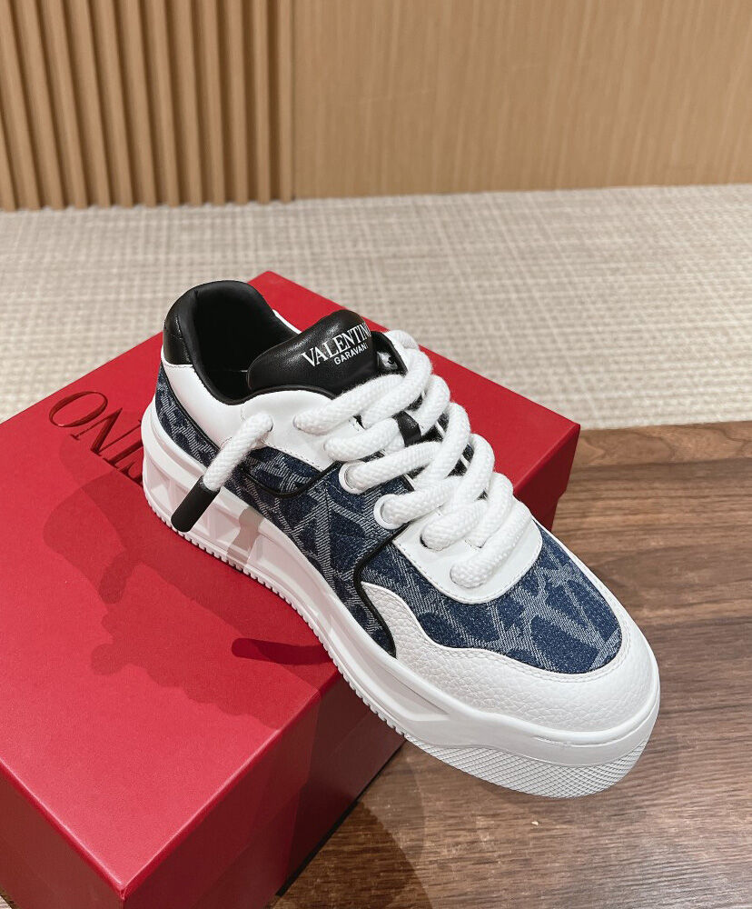 One Stud XL Low-Top Sneakers