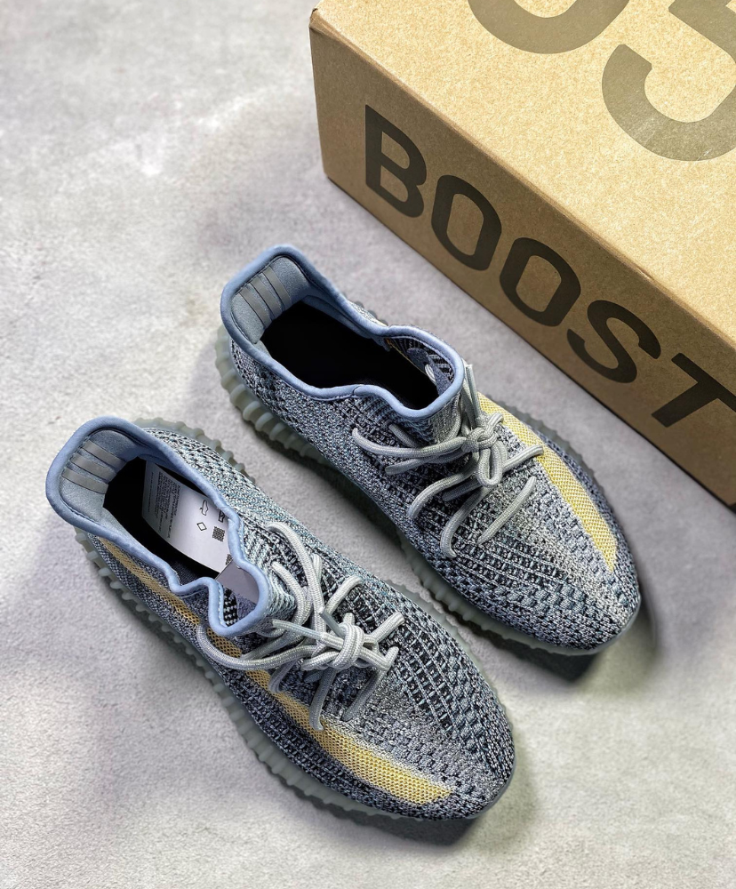 Yeezy Boost 350 V 2 Ash Blue