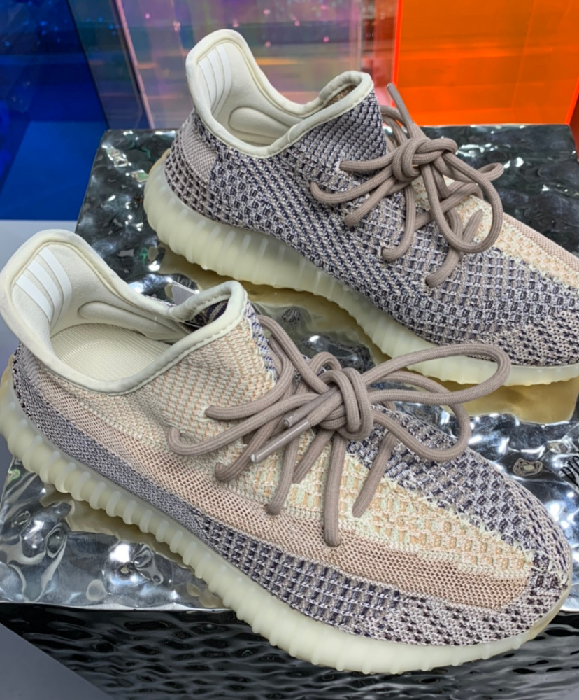 Yeezy Boost 350 V 2 Ash Pearl