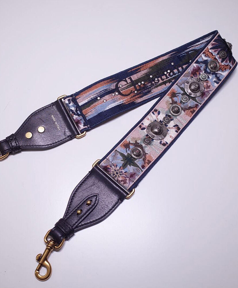 Shoulder Strap With Ring