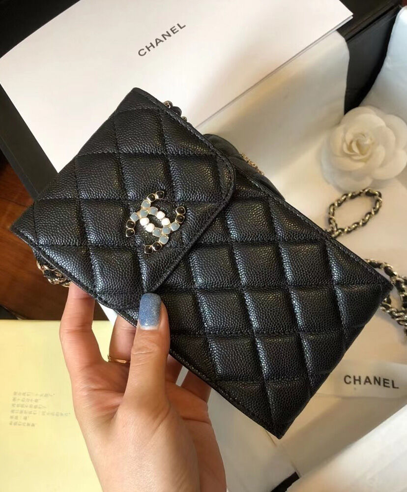 Chanel Phone & Airpods Case With Chain