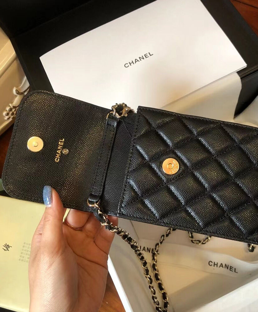 Chanel Phone & Airpods Case With Chain