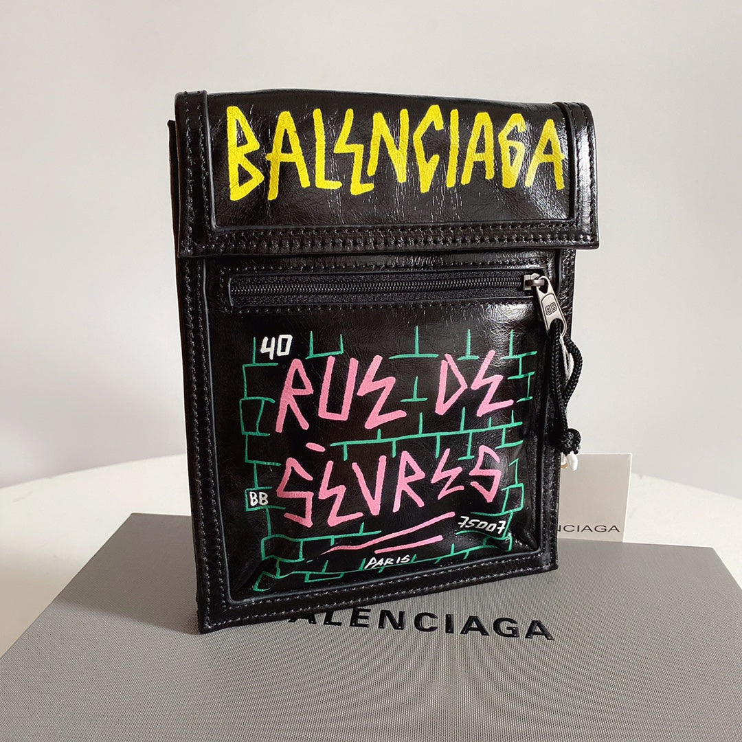 Balenciaga Graffiti Explorer Pouch - MarKat store