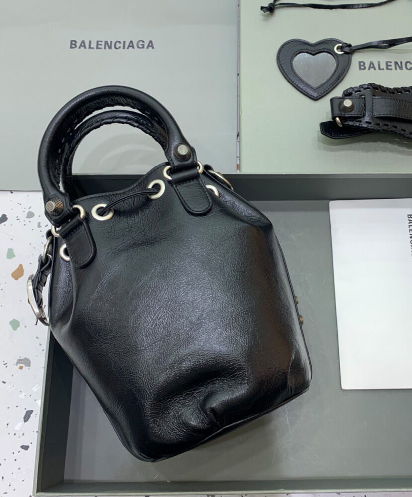 Le Cagole Small Black Leather Bucket Bag