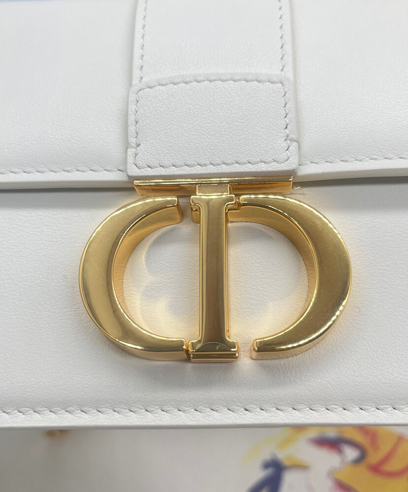 30 Montaigne East-West Bag With Chain