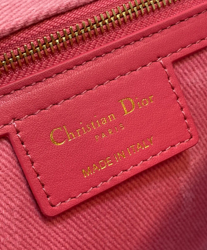 Medium Dior Caro Bag