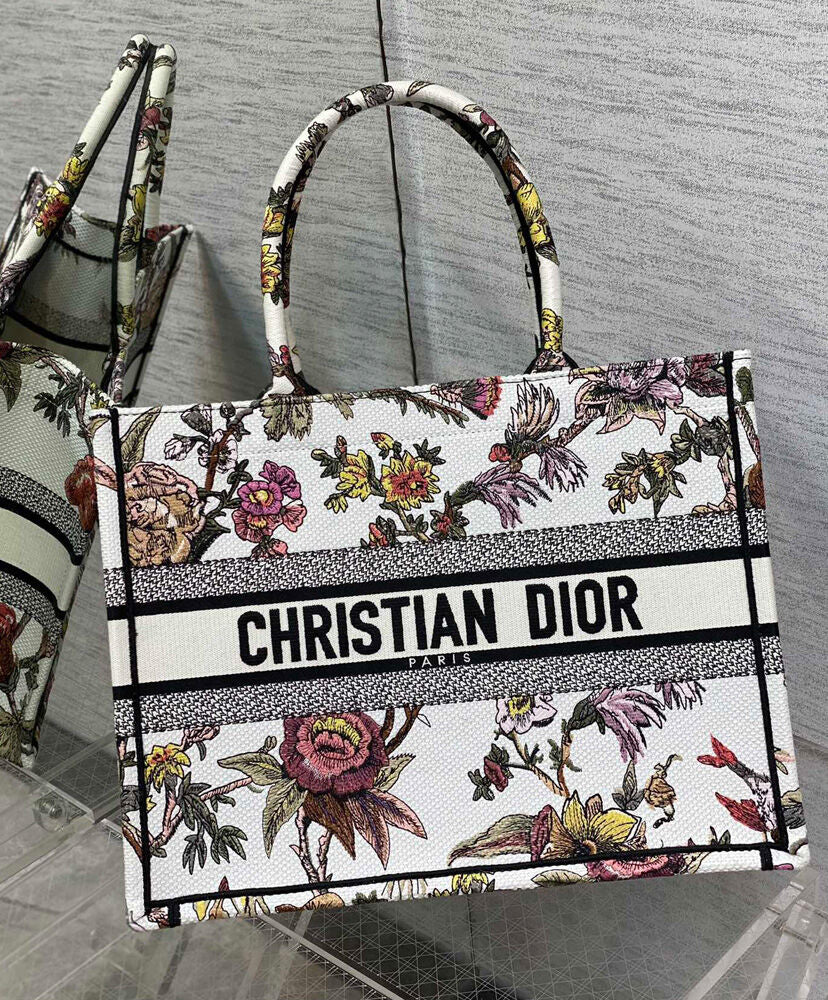 Medium Dior Book Tote