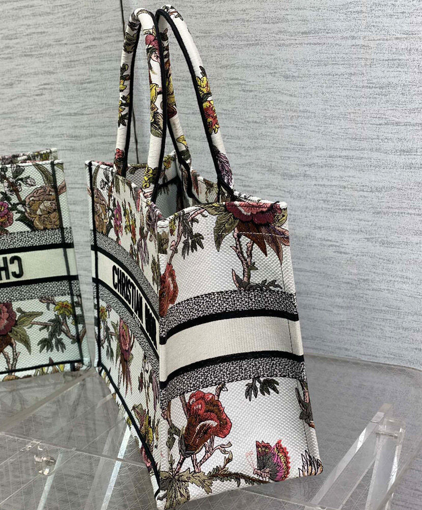 Medium Dior Book Tote