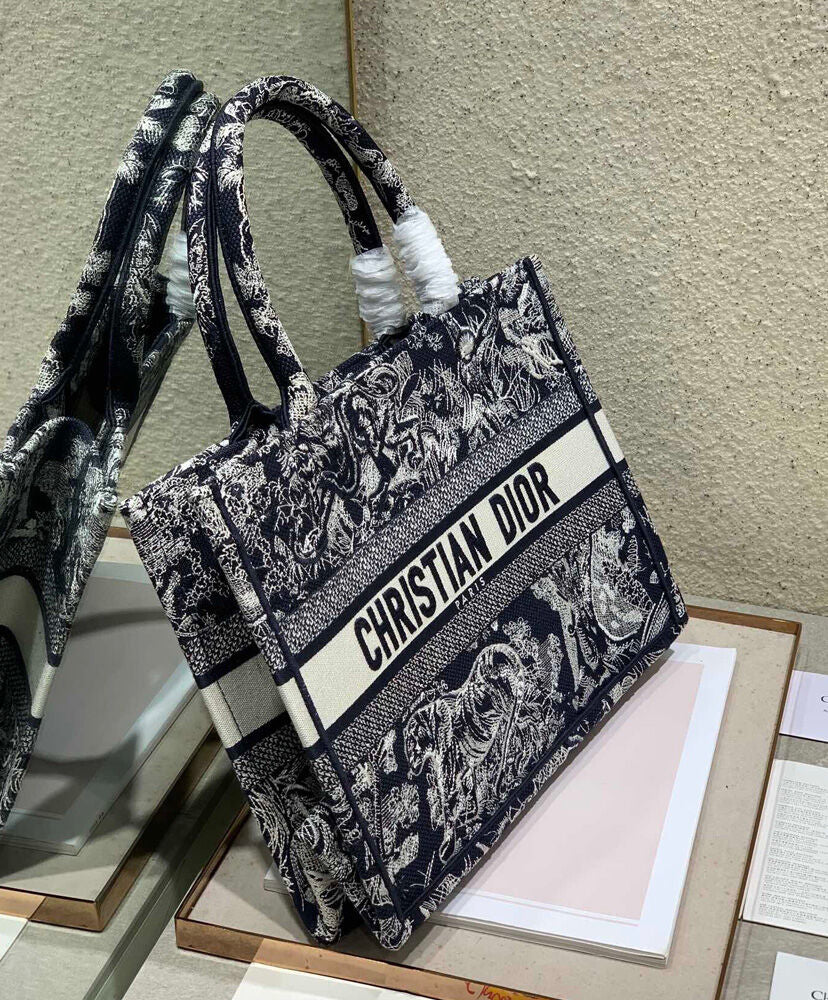 Medium Dior Book Tote