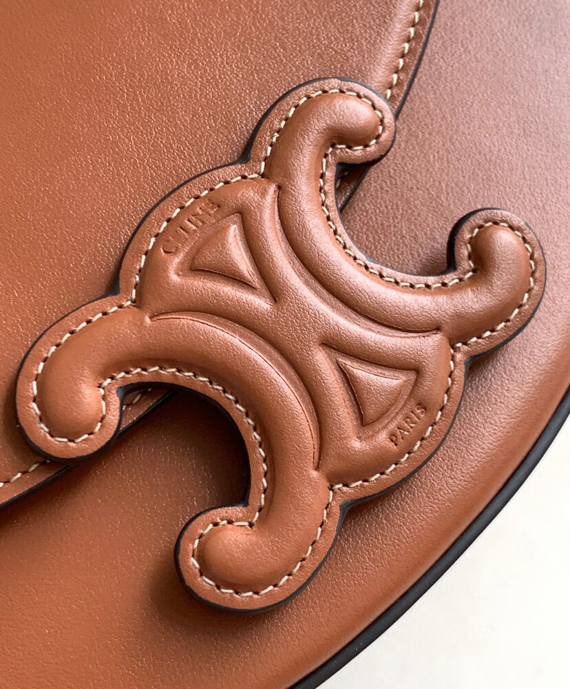 Besace Cuir Triomphe In Smooth Calfskin