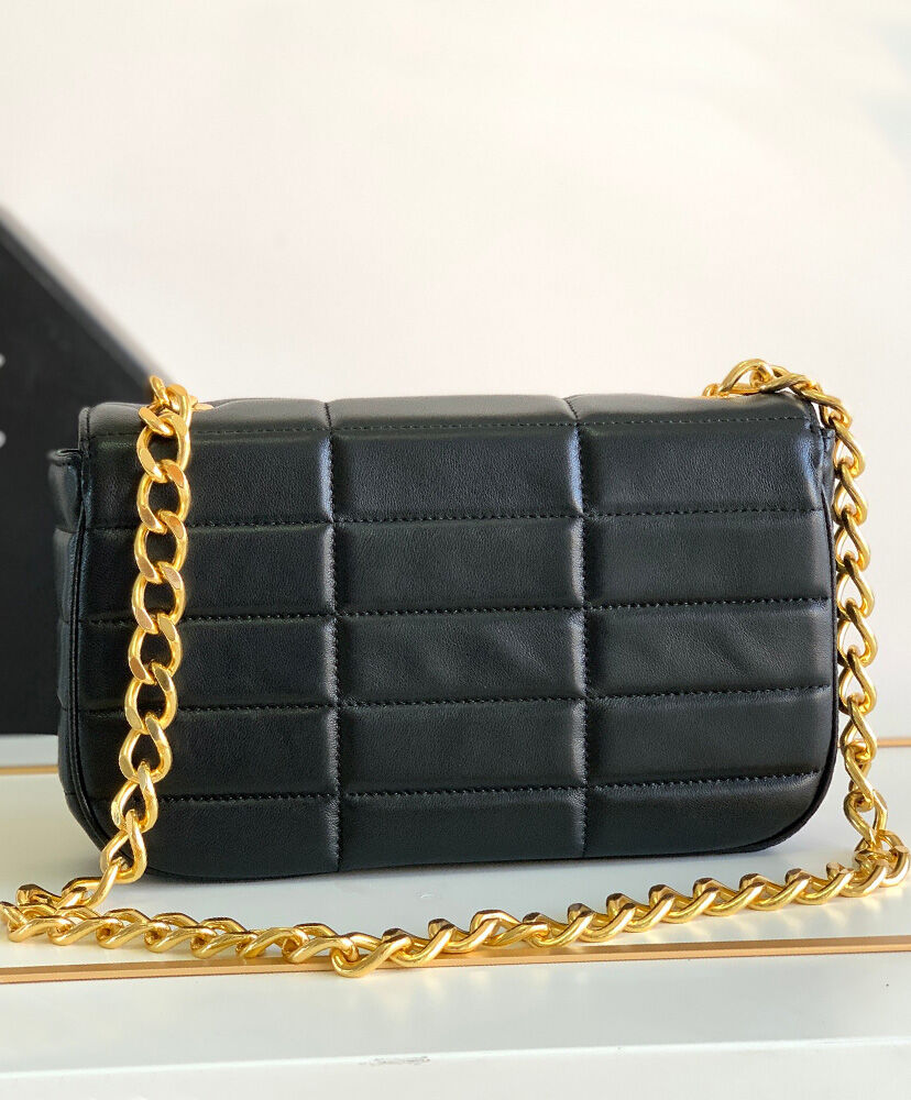 Chain Shoulder Bag Matelasse Monochrome Celine In Quilted Goatskin